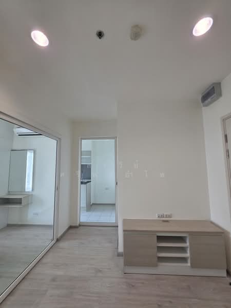 Aspire Ratchada-Wongsawang, Bangkok, ฺฺBangkok-Nonthaburi Road, Wong Sawang, Bang Sue, Bangkok, 1 Bedroom, 26 sqm, Condo For Sale, by สรวีย์ ศรีพรอำไพ, 500305384 - DDproperty.com