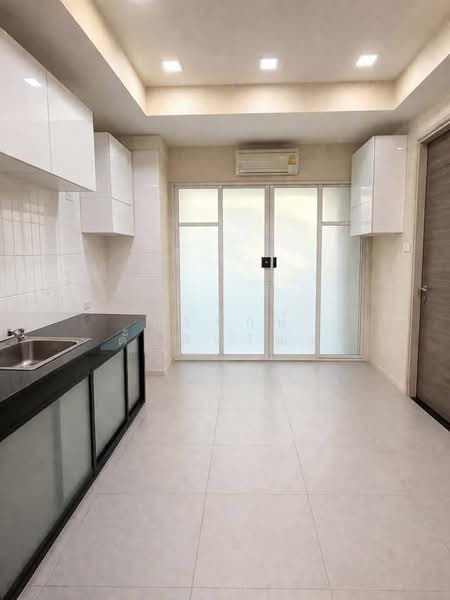Supalai Prima Riva : ศุภาลัย พรีมา ริวา (Residential), กรุงเทพ, ถนนพระราม 3, ช่องนนทรี, ยานนาวา, กรุงเทพ, 255 ตร.ม., คอนโด ขาย, โดย หริรักษ์ ตั้งติรวัฒน์, 500305409 - DDproperty.com