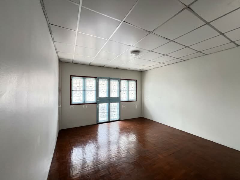 Buathong Thani, Nonthaburi, Soi Buathong Thani Village, Bang Bua Thong, Nonthaburi, 2 Bedrooms, 100 sqm, Townhouse For Sale, by The Best Property บี, 500305454 - DDproperty.com