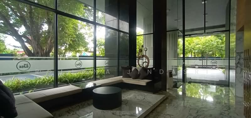 The Base Sukhumvit 77, Bangkok, 289 Sukhumvit 77 Road, Phra Kanong Nua, Watthana, Bangkok, 1 Bedroom, 30 sqm, Condo For Rent, by Rojjana Jindasri, 500305481 - DDproperty.com