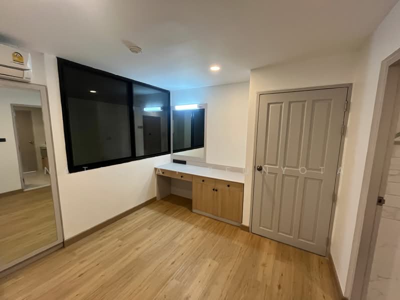 Baan Chan Condominium, Bangkok, Soi Thonglor 20, Thonglor Road, Khlong Tan Nua, Watthana, Bangkok, 4 Bedrooms, 156 sqm, Condo For Sale, by Nattapat Reunyota, 500305482 - DDproperty.com