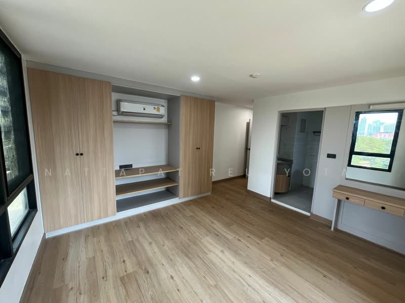 Baan Chan Condominium, Bangkok, Soi Thonglor 20, Thonglor Road, Khlong Tan Nua, Watthana, Bangkok, 4 Bedrooms, 156 sqm, Condo For Sale, by Nattapat Reunyota, 500305482 - DDproperty.com