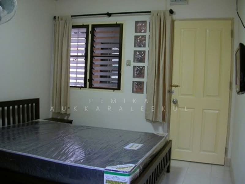 7-BR House, Bangkok, Din Daeng, Din Daeng, Bangkok, 7 Bedrooms, 200 sqm, Single Detached House For Sale, by Pemika Aukkaraleekul, 500305494 - DDproperty.com