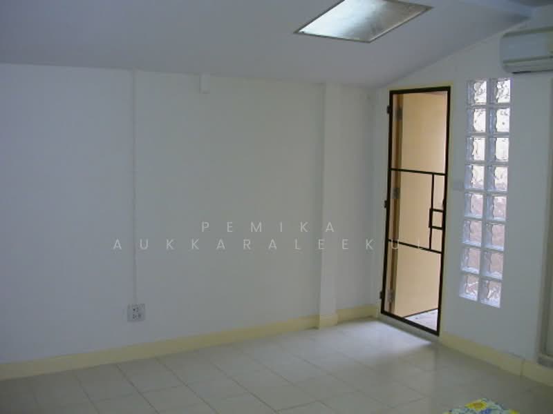 บ้าน 7-ห้องนอน, กรุงเทพ, ดินแดง, ดินแดง, กรุงเทพ, 200 ตร.ม., บ้านเดี่ยว ขาย, โดย Pemika Aukkaraleekul, 500305494 - DDproperty.com
