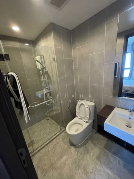 C Ekkamai, Bangkok, 888 Soi Sukhumvit 63, Sukhumvit Road, Khlong Tan Nua, Watthana, Bangkok, 1 Bedroom, 31 sqm, Condo For Rent, by Rojjana Jindasri, 500305561 - DDproperty.com