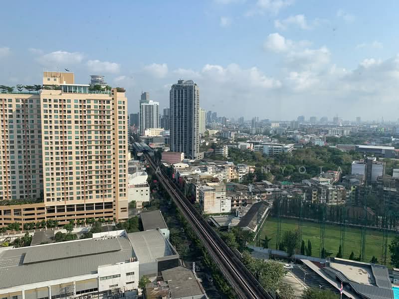 The Lofts Ekkamai, Bangkok, 1415 Sukhumvit Road, Phra Kanong Nua, Watthana, Bangkok, 1 Bedroom, 45 sqm, Condo For Sale, by Nattapat Reunyota, 500305580 - DDproperty.com