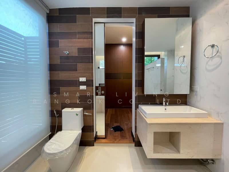 Willow 49, Bangkok, 234 Soi Sukhumvit 49/14, Khlong Tan Nua, Watthana, Bangkok, 4 Bedrooms, 400 sqm, Single Detached House For Rent, by Smart Living Bangkok Co.,Ltd., 500305596 - DDproperty.com
