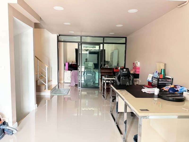 ขาย - The Connect Pattanakarn 38 : เดอะ คอนเนค พัฒนาการ 38, กรุงเทพ