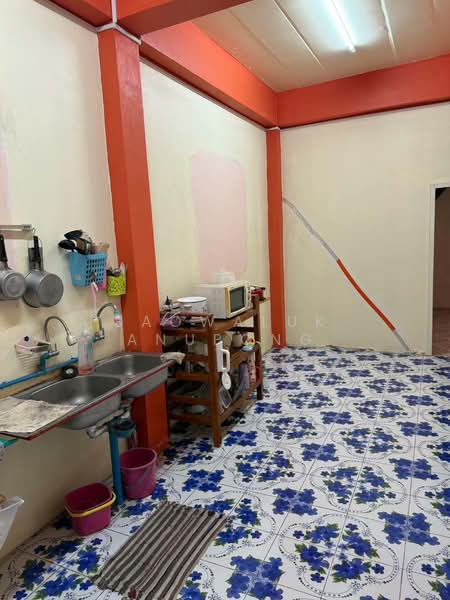 ทรัพย์สมบูรณ์ สุขเจริญ 2 พระสมุทรเจดีย์, Samut Prakan, Nai Khlong Bang Pla Kot, Phra Samut Jadee, Samut Prakan, 2 Bedrooms, 150 sqm, Single Detached House For Sale, by Saowaluk Anupong, 500305694 - DDproperty.com