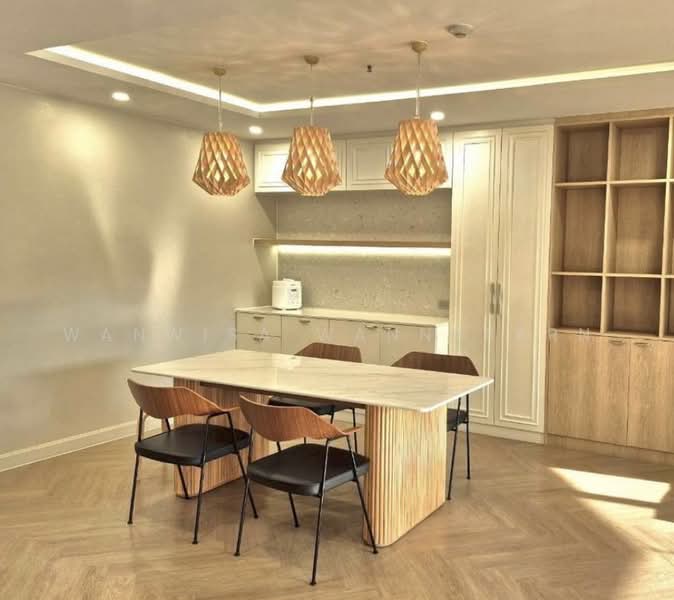 Baan Suanpetch, Bangkok, 18 Soi Sukhumvit 39, Khlong Tan Nua, Watthana, Bangkok, 2 Bedrooms, 135 sqm, Condo For Rent, by Wanwisa Wannasarn, 500305698 - DDproperty.com