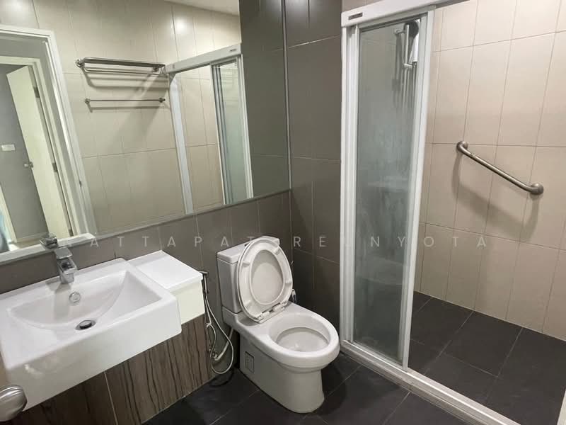Centric Ratchada-Huai Khwang, Bangkok, Ratchadapisek Road, Huai Khwang, Huai Khwang, Bangkok, 2 Bedrooms, 59 sqm, Condo For Sale, by Nattapat Reunyota, 500305713 - DDproperty.com