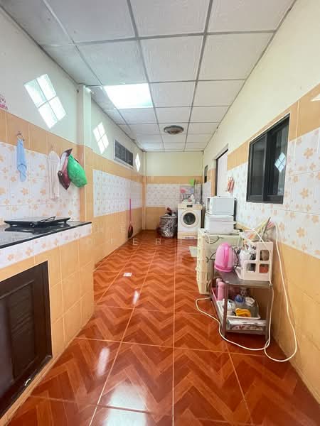 แฟมิลี่ แลนด์, Chon Buri (Pattaya), Na Pa, Muang Chon Buri, Chon Buri (Pattaya), 3 Bedrooms, 100 sqm, Townhouse For Sale, by The Best Property กิ๊ก, 500305717 - DDproperty.com