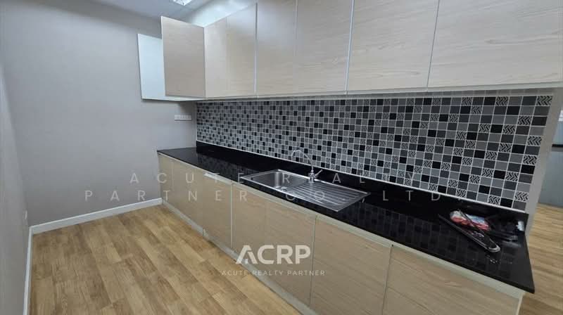 Fully-furnishe Office space for rent closed to BTS Asoke and MRT Sukhumvit Station, Bangkok, Khlong Toei, Khlong Toei, Bangkok, , 358 sqm, Office Space For Rent, by Acute Realty Partner Co.,Ltd., 500305767 - DDproperty.com