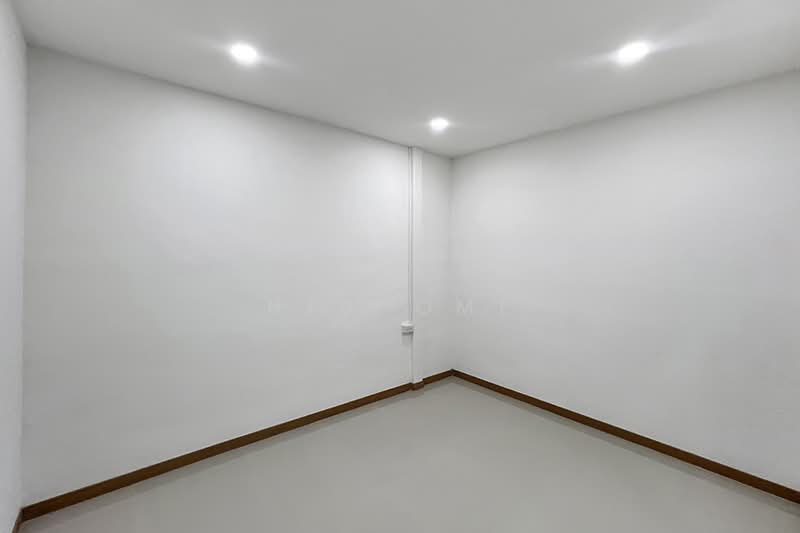 ทาวน์เฮ้าส์ 2 ชั้น ซอยประชานิเวศน์ 3 ซอย 8/3 แยก 14, Nonthaburi, Tha-Sai, Muang Nonthaburi, Nonthaburi, 3 Bedrooms, 130 sqm, Townhouse For Sale, by NTBHOME, 500305774 - DDproperty.com