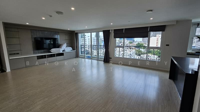 GM Residence, Bangkok, Soi Ekkamai 18, Khlong Tan Nua, Watthana, Bangkok, 3 Bedrooms, 220 sqm, Condo For Rent, by BANGKOK PROPERTY AGENTS, 500305782 - DDproperty.com