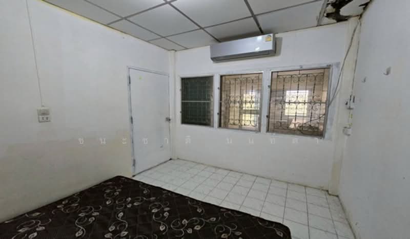 Tharakorn Ramkhamhaeng 166, Bangkok, Saen Sab, Min Buri, Bangkok, 2 Bedrooms, 100 sqm, Townhouse For Sale, by ชนะชาติ นนท์ตา, 500305788 - DDproperty.com