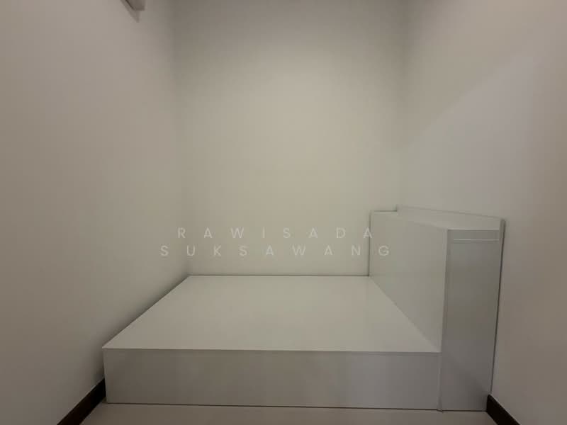 Supalai Oriental Sukhumvit 39, Bangkok, Soi Sukhumvit 39, Khlong Tan Nua, Watthana, Bangkok, 3 Bedrooms, 180 sqm, Condo For Rent, by RAWISADA SUKSAWANG, 500305811 - DDproperty.com