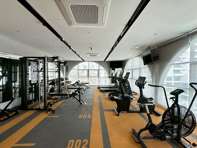 39 Suites, Bangkok, Sukhumvit 39, Khlong Tan Nua, Watthana, Bangkok, 2 Bedrooms, 110 sqm, Condo For Rent, by Rojjana Jindasri, 500305824 - DDproperty.com