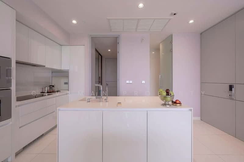 Vittorio 39, Bangkok, 8 Sukhumvit, Khlong Tan Nua, Watthana, Bangkok, 2 Bedrooms, 138 sqm, Condo For Rent, by Caveman Property, 500305853 - DDproperty.com