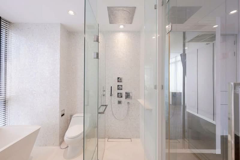 Vittorio 39, Bangkok, 8 Sukhumvit, Khlong Tan Nua, Watthana, Bangkok, 2 Bedrooms, 138 sqm, Condo For Rent, by Caveman Property, 500305853 - DDproperty.com