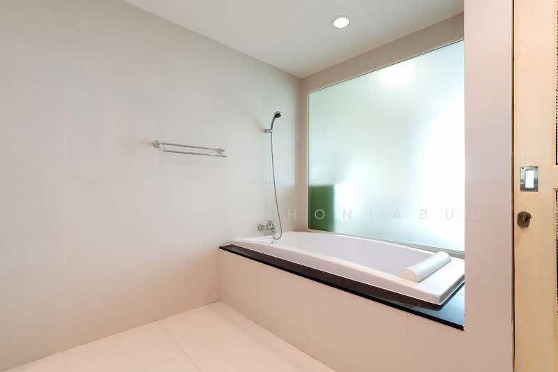 The Address Chidlom, Bangkok, Ploenchit Road, Lumphini, Pathum Wan, Bangkok, 1 Bedroom, 55 sqm, Condo For Rent, by Sutavee Chonlabud, 500305861 - DDproperty.com