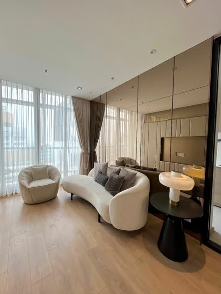 Park Origin Phrom Phong (Park 24), Bangkok, 68 Soi Sukhumvit 24, Khong Tan, Khlong Toei, Bangkok, 2 Bedrooms, 89 sqm, Condo For Sale, by Nattapat Reunyota, 500305866 - DDproperty.com