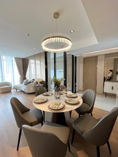 Park Origin Phrom Phong (Park 24), Bangkok, 68 Soi Sukhumvit 24, Khong Tan, Khlong Toei, Bangkok, 2 Bedrooms, 89 sqm, Condo For Sale, by Nattapat Reunyota, 500305866 - DDproperty.com