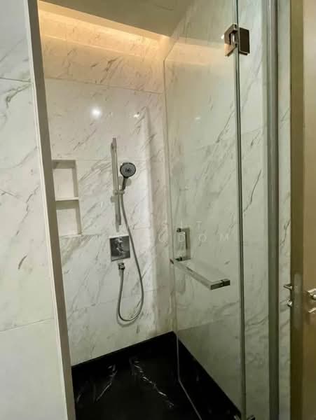 Saladaeng One, Bangkok, Sala Daeng 1 Alley, Silom, Bang Rak, Bangkok, 2 Bedrooms, 120 sqm, Condo For Rent, by Apisit Premudom, 500305883 - DDproperty.com