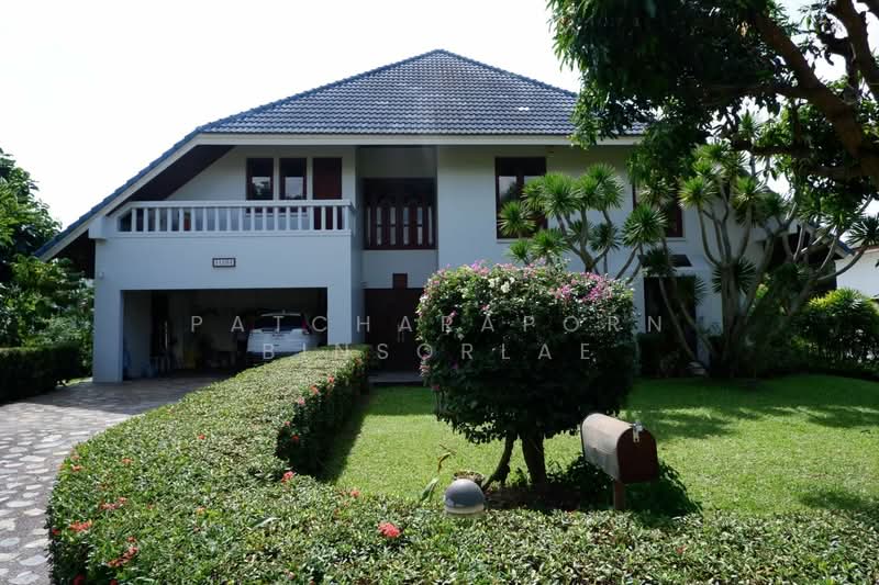 4-BR House, Chon Buri (Pattaya), Huai Yai, Bang Lamung (Pattaya), Chon Buri (Pattaya), 4 Bedrooms, 800 sqm, Single Detached House For Sale, by Patcharaporn Binsorlae, 500305903 - DDproperty.com