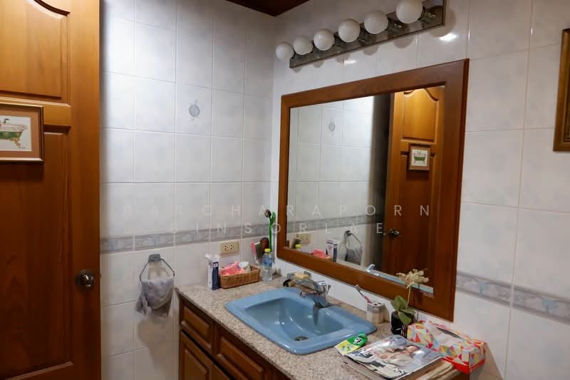 4-BR House, Chon Buri (Pattaya), Huai Yai, Bang Lamung (Pattaya), Chon Buri (Pattaya), 4 Bedrooms, 800 sqm, Single Detached House For Sale, by Patcharaporn Binsorlae, 500305903 - DDproperty.com