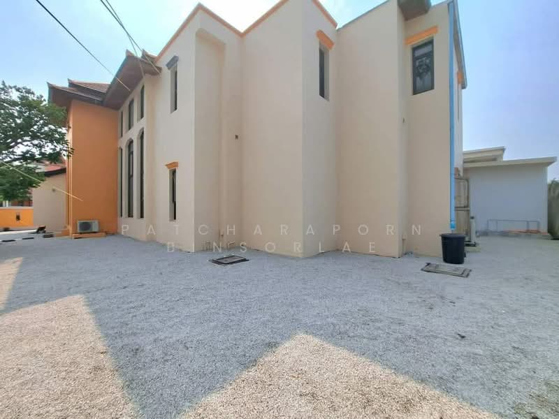 7-BR House, Chon Buri (Pattaya), Nong Pru, Bang Lamung (Pattaya), Chon Buri (Pattaya), 7 Bedrooms, 1,600 sqm, Single Detached House For Sale, by Patcharaporn Binsorlae, 500305936 - DDproperty.com