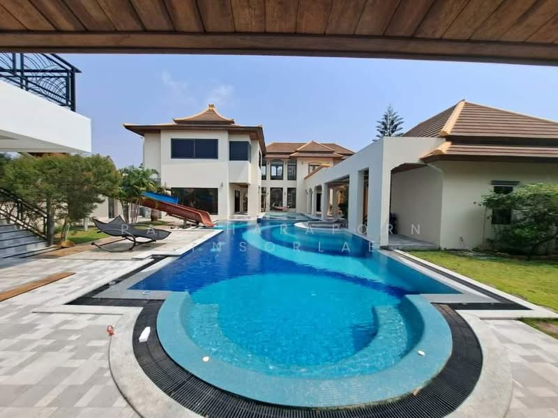 7-BR House, Chon Buri (Pattaya), Nong Pru, Bang Lamung (Pattaya), Chon Buri (Pattaya), 7 Bedrooms, 1,600 sqm, Single Detached House For Sale, by Patcharaporn Binsorlae, 500305936 - DDproperty.com