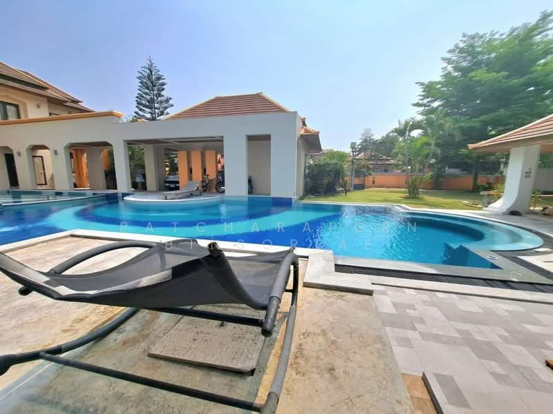 7-BR House, Chon Buri (Pattaya), Nong Pru, Bang Lamung (Pattaya), Chon Buri (Pattaya), 7 Bedrooms, 1,600 sqm, Single Detached House For Sale, by Patcharaporn Binsorlae, 500305936 - DDproperty.com