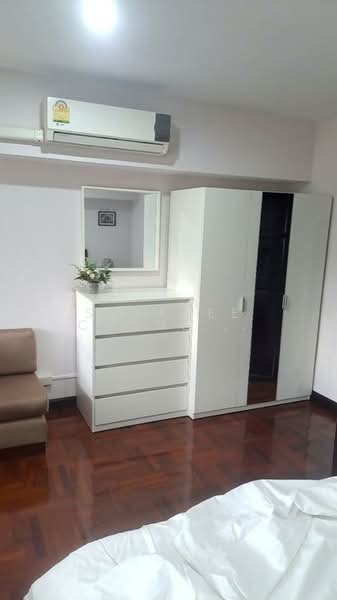 Siam Penthouse 1, Bangkok, 51 Sukhumvit Soi 8, Khlong Toei, Bangkok, 2 Bedrooms, 80 sqm, Condo For Rent, by Sutavee Chonlabud, 500305964 - DDproperty.com