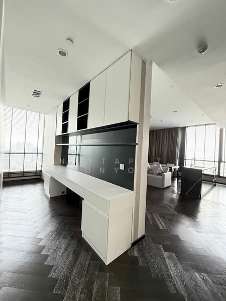 The Esse Sukhumvit 36, Bangkok, Soi Sukhumvit 36, Sukhumvit Road, Phra Kanong, Khlong Toei, Bangkok, 3 Bedrooms, 126 sqm, Condo For Sale, by Nattapat Reunyota, 500305971 - DDproperty.com