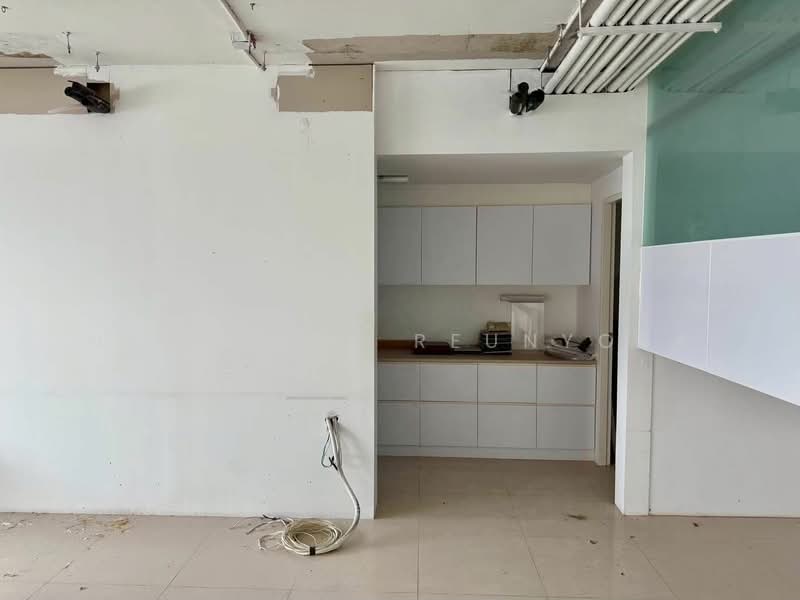 Srivara Mansion, Bangkok, Chan Muang, Din Daeng, Bangkok, 4 Bedrooms, 300 sqm, Condo For Sale, by Nattapat Reunyota, 500306004 - DDproperty.com