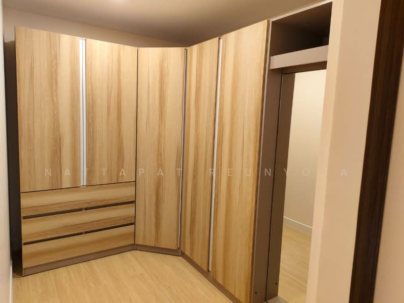 Silom Suite : สีลม สวีท, กรุงเทพ, ซอยสาทร 12 ถนนสาทร, สีลม, บางรัก, กรุงเทพ, 43 ตร.ม., คอนโด ขาย, โดย Nattapat Reunyota, 500306039 - DDproperty.com