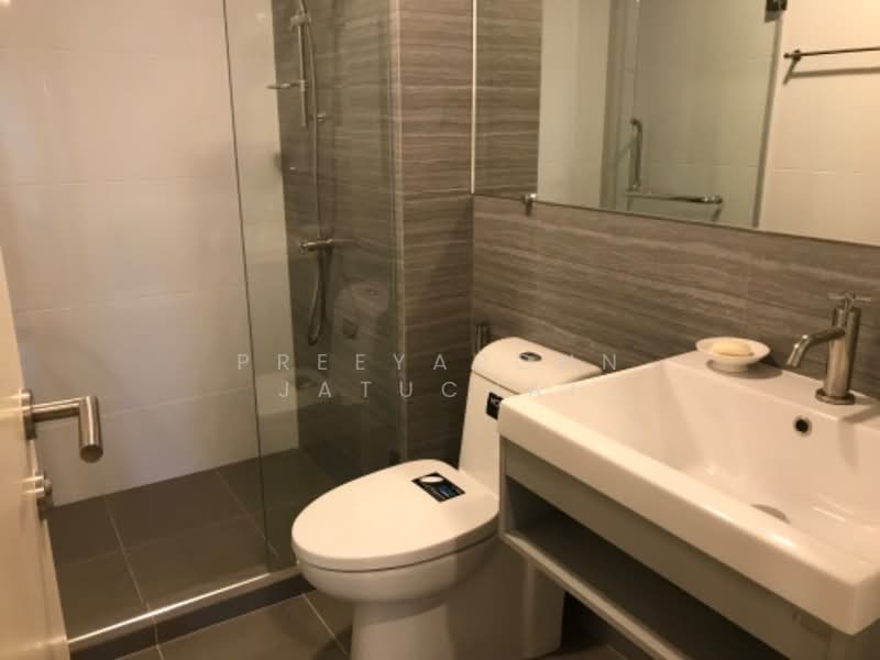 KnightsBridge Phaholyothin Interchange, Bangkok, Phahonyothin Road, Anusaowari, Bang Khen, Bangkok, 1 Bedroom, 30 sqm, Condo For Sale, by Preeyapohn Jatuchai, 500306054 - DDproperty.com