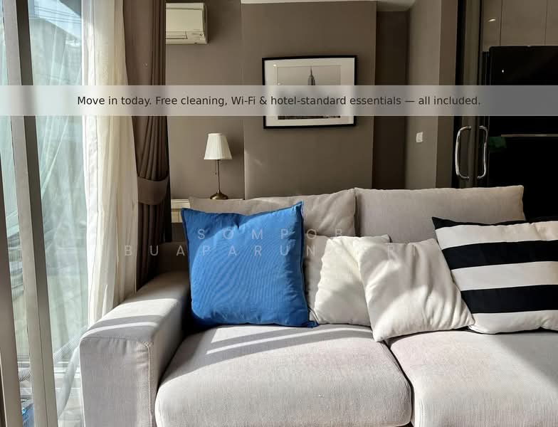 Klass Silom, Bangkok, 52 Silom Road, Silom, Bang Rak, Bangkok, 1 Bedroom, 45 sqm, Condo For Rent, by Sompob Buaparungsri, 500306060 - DDproperty.com