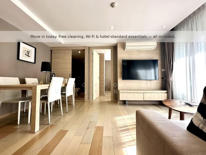 Klass Silom, Bangkok, 52 Silom Road, Silom, Bang Rak, Bangkok, 1 Bedroom, 45 sqm, Condo For Rent, by Sompob Buaparungsri, 500306060 - DDproperty.com