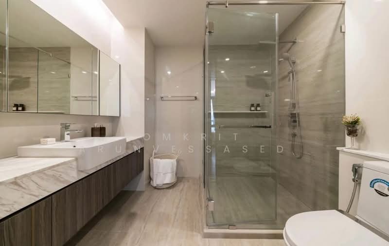 Very Lasalle, Bangkok, 242 Soi Lasalle 24, Bang Na, Bangkok, 2 Bedrooms, 65 sqm, Condo For Rent, by Komkrit  Arunvessased , 500306072 - DDproperty.com