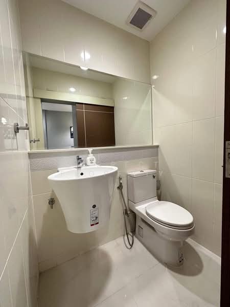 Baan Klang Muang Sathorn-Taksin 2 : บ้านกลางเมือง สาทร-ตากสิน 2, กรุงเทพ, ถนนกัลปพฤกษ์, บางค้อ, จอมทอง, กรุงเทพ, 160 ตร.ม., ทาวน์เฮ้าส์ ให้เช่า, โดย Correct Property, 500306084 - DDproperty.com