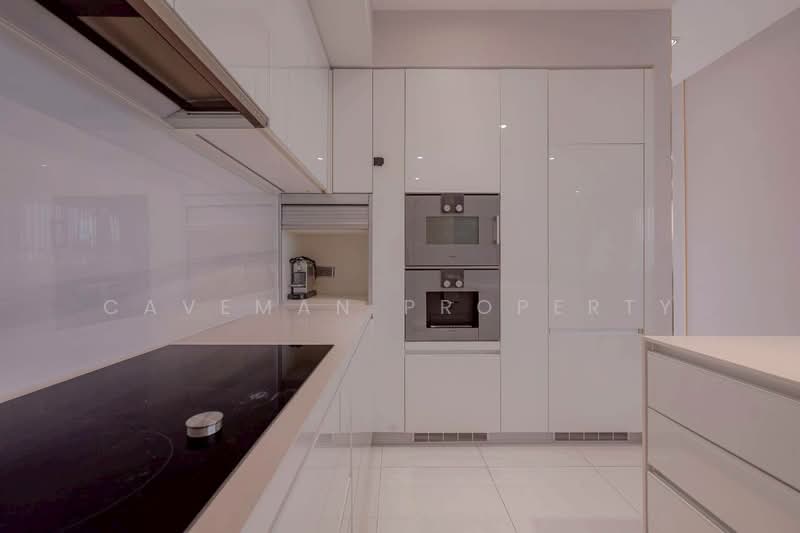 Vittorio 39, Bangkok, 8 Sukhumvit, Khlong Tan Nua, Watthana, Bangkok, 2 Bedrooms, 127 sqm, Condo For Sale, by Caveman Property, 500306108 - DDproperty.com