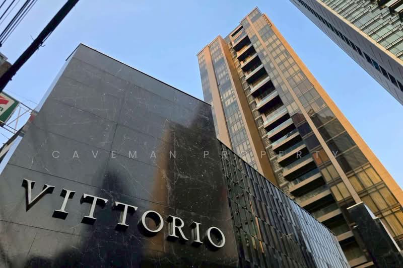 Vittorio 39, Bangkok, 8 Sukhumvit, Khlong Tan Nua, Watthana, Bangkok, 2 Bedrooms, 127 sqm, Condo For Sale, by Caveman Property, 500306108 - DDproperty.com