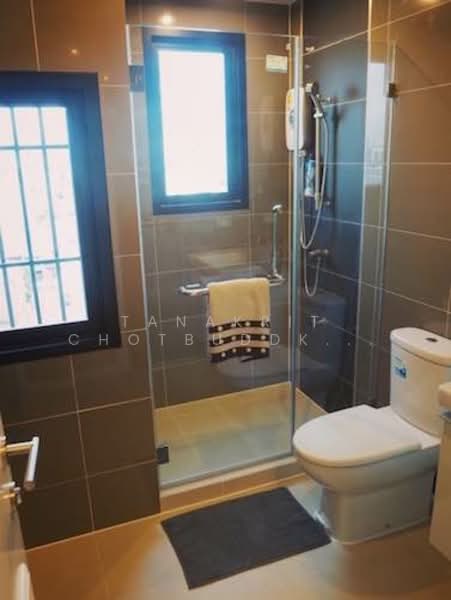 Bridge Sathorn-Narathiwas, Bangkok, 7 Naradhiwas Rajanagarindra Rd, Chong Nonsi, Yan Nawa, Bangkok, 1 Bedroom, 33 sqm, Condo For Rent, by Tanakrit Chotbuddkayan, 500306144 - DDproperty.com