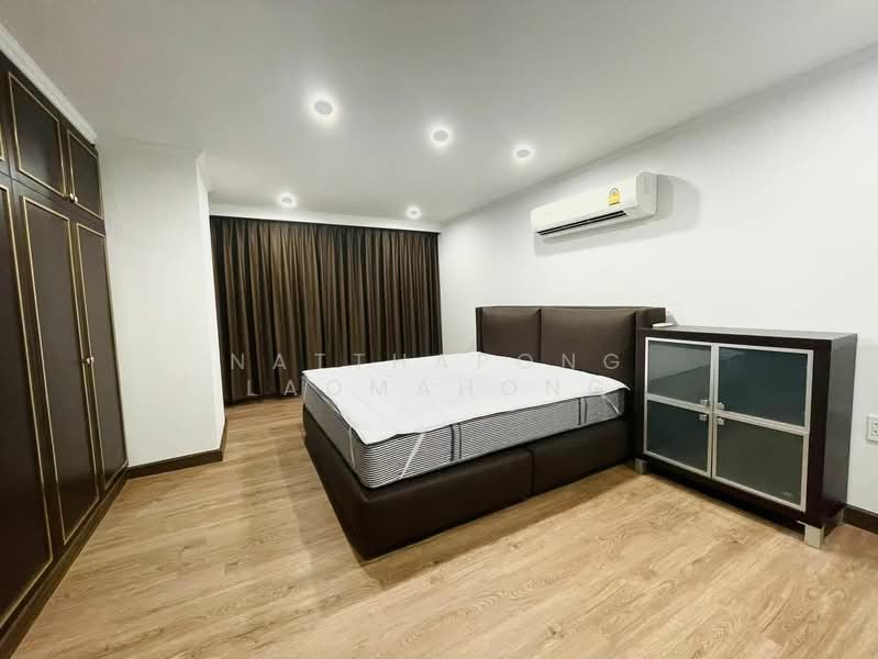 Acadamia Grand Tower : อคาเดเมีย แกรนด์ ทาวเวอร์, กรุงเทพ, ซอย สุขุมวิท 43, คลองตันเหนือ, วัฒนา, กรุงเทพ, 194 ตร.ม., คอนโด ขาย, โดย Natthapong Laomahong, 500306200 - DDproperty.com