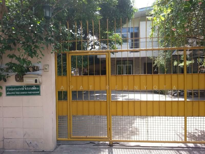 บ้าน 4-ห้องนอน, กรุงเทพ, คลองตันเหนือ, วัฒนา, กรุงเทพ, 388 ตร.ม., บ้านเดี่ยว ขาย, โดย Nattapat Reunyota, 500306232 - DDproperty.com