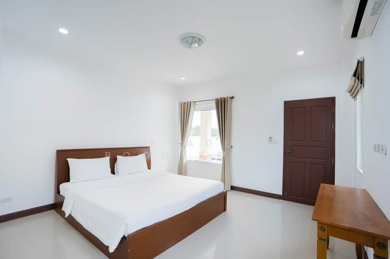 4-BR House, Prachuap Khiri Khan, Hin Lek Fai, Hua Hin, Prachuap Khiri Khan, 4 Bedrooms, 382 sqm, Single Detached House For Sale, by Pavadee Boonyarith, 500306251 - DDproperty.com