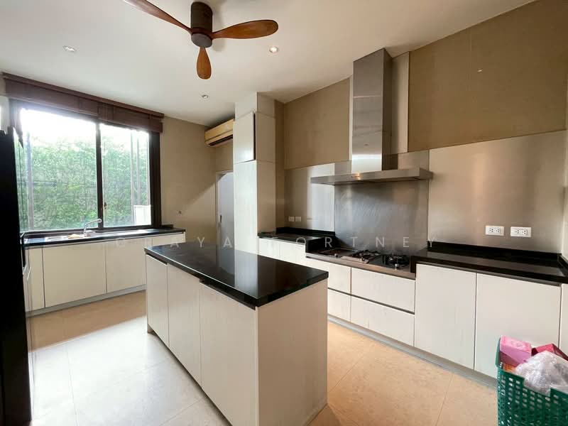Navatanee Residence, Bangkok, Navatanee Road, Ram Inthra, Khan Na Yao, Bangkok, 4 Bedrooms, 612 sqm, Single Detached House For Sale, by Oraya Fortney, 500306261 - DDproperty.com