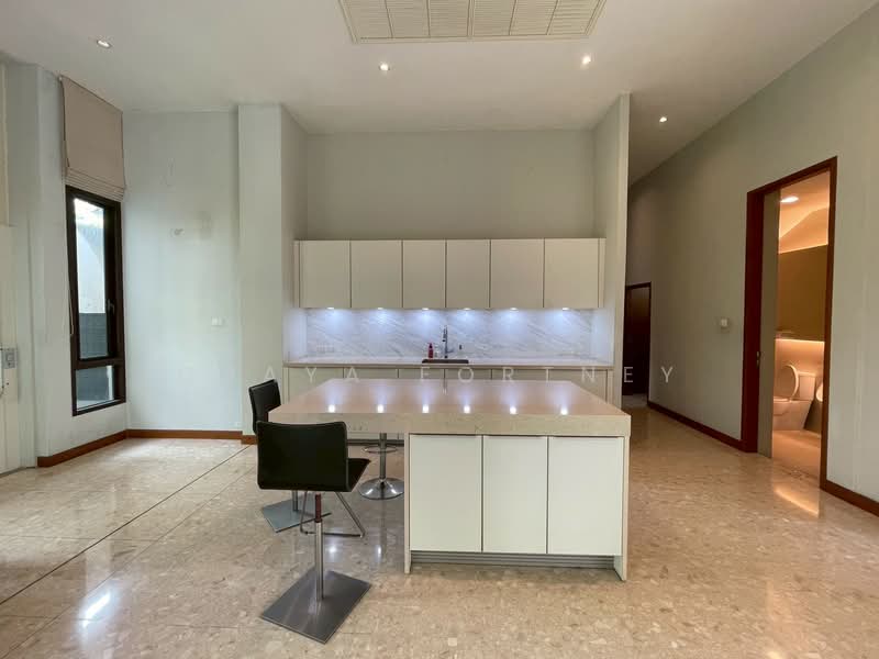 Navatanee Residence, Bangkok, Navatanee Road, Ram Inthra, Khan Na Yao, Bangkok, 4 Bedrooms, 612 sqm, Single Detached House For Sale, by Oraya Fortney, 500306261 - DDproperty.com